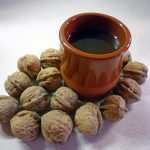 Orechový čaj