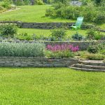 6 spôsobov ako podoprieť svah a vytvoriť tak rovinu