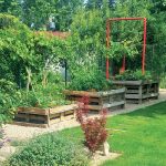 Ako si vybudovať jednoduché záhony z paliet