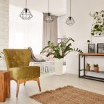 Moderný interiér s kvetmi