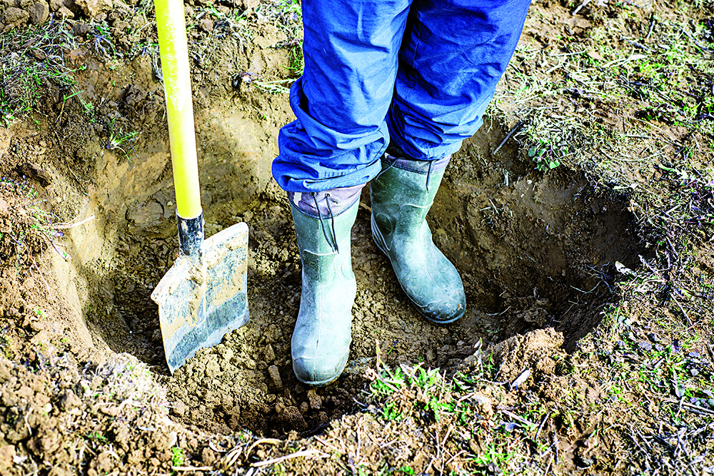 Jama v zemi, príprava na kompost