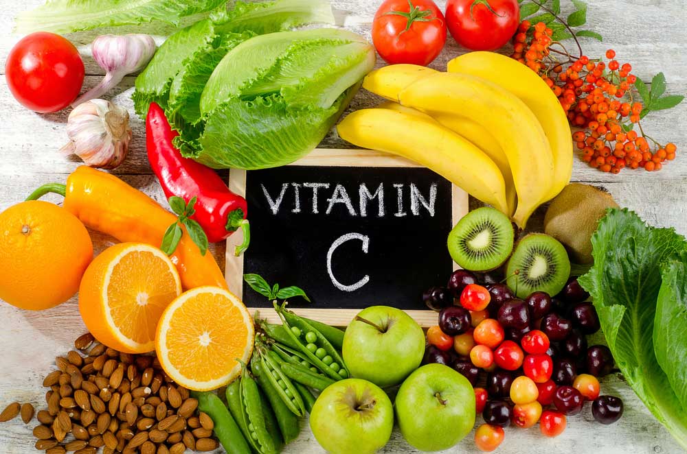 Vitamíny v prírodnej forme . ovocie a zelenina