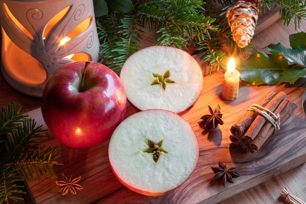 Jablká na vianočnom stole