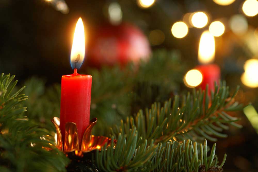 Sviečka na vianočnom strome