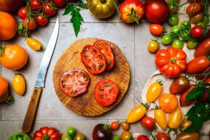 Pomaly nastáva vhodný čas na nákup semien paradajok. Ako si vybrať tie správne odrody?