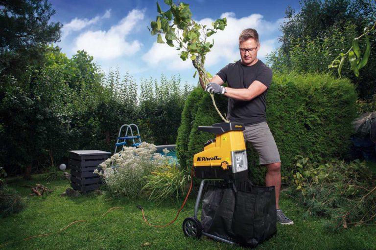 Spoľahlivý drvič drevín