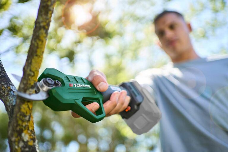 Pripravte sa s PARKSIDE na zimu! Ako na prerezávanie rastlín