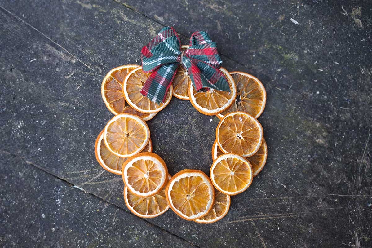 Venček zo sušených pomarančov