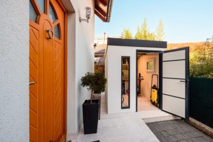 Montovaná záhradná stavba